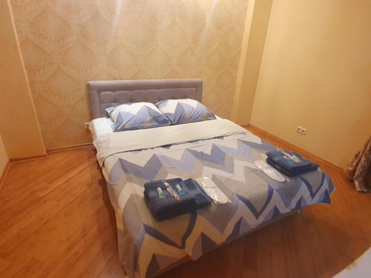 1-Комнатная Квартира Вип Уровня Посуточно В Ужгороде. Ул.И.Франка. Εξωτερικό φωτογραφία